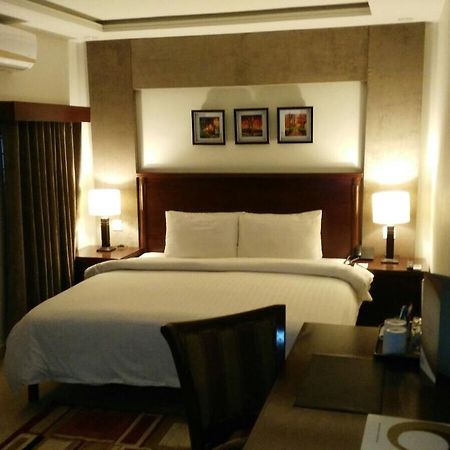 Hotel One Super, Islamabad Eksteriør bilde